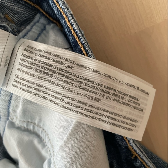 Abercrombie & Fitch distressed denim high waisted mini skirt - Picture 5 of 5